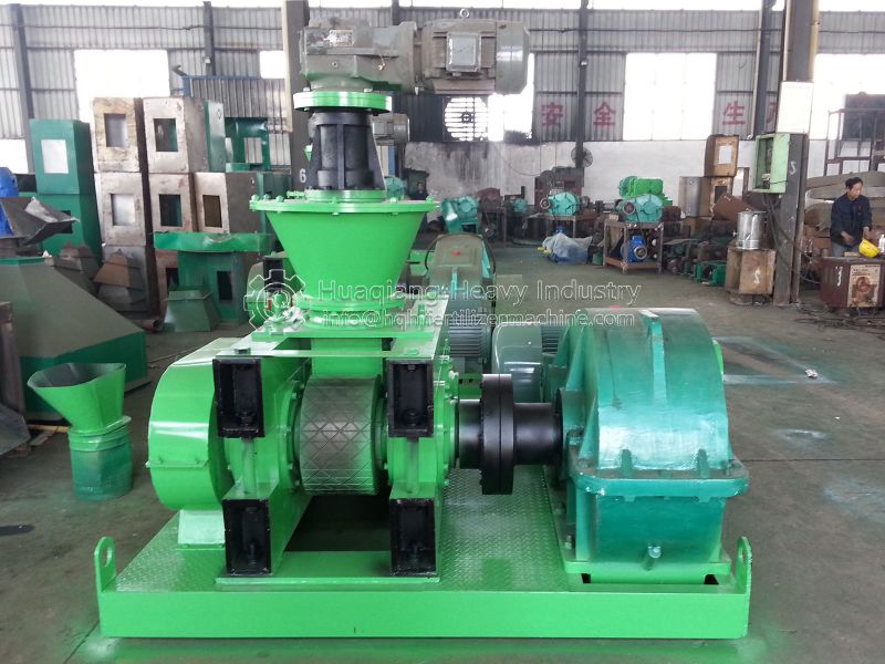 Hydraulic Type Roller Press Granulator