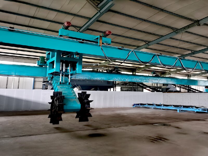 Large Wheel Compost Turning Machine