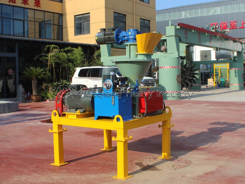 Hydraulic Type Roller Press Granulator
