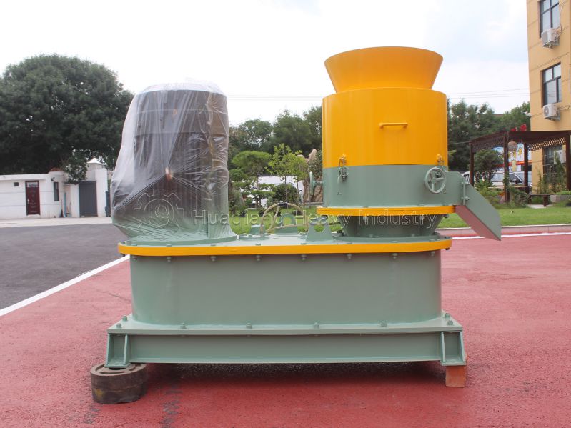 Flat-Die Pellet Machine